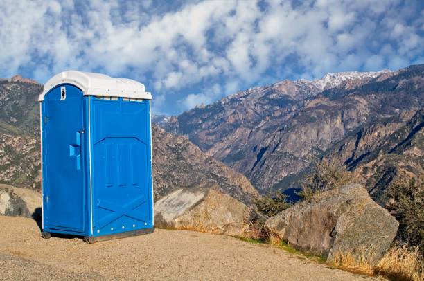 Best Portable restroom trailer rental  in Concord, MI
